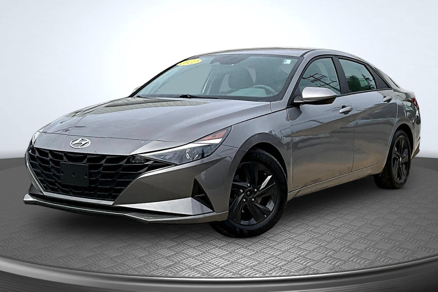 Used 2022 Hyundai Elantra SEL w/ Cargo Package