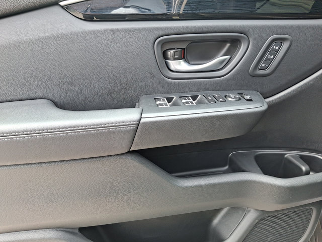 Used 2025 Honda Pilot EX-L image 12