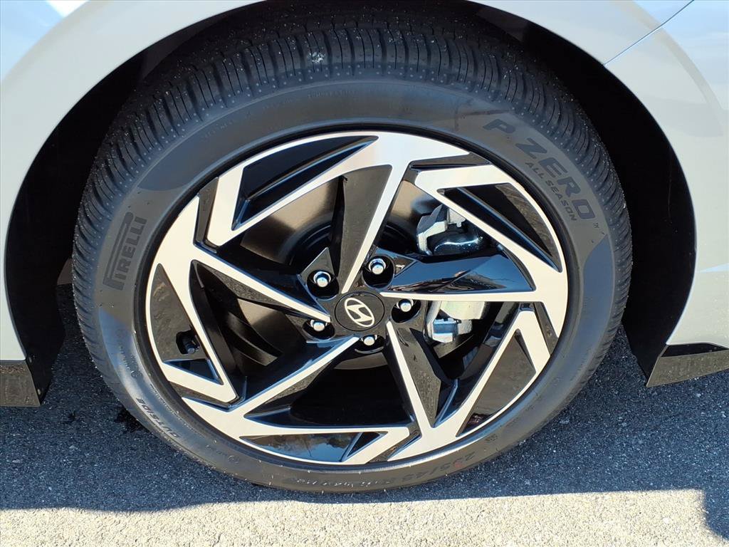 New 2026 Hyundai Sonata SEL FWD image 3