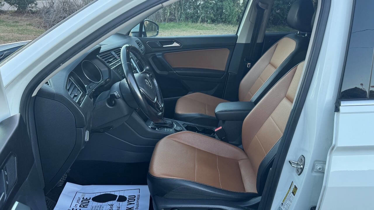 Used 2018 Volkswagen Tiguan SE image 13