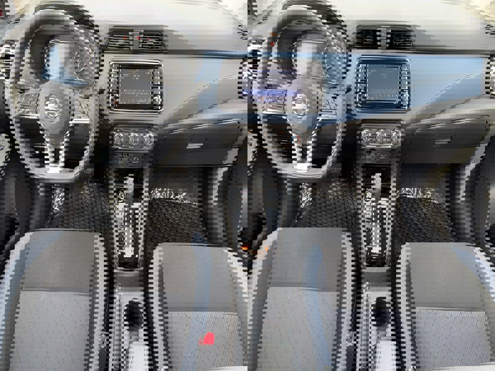 Certified 2025 Nissan Versa SV image 12