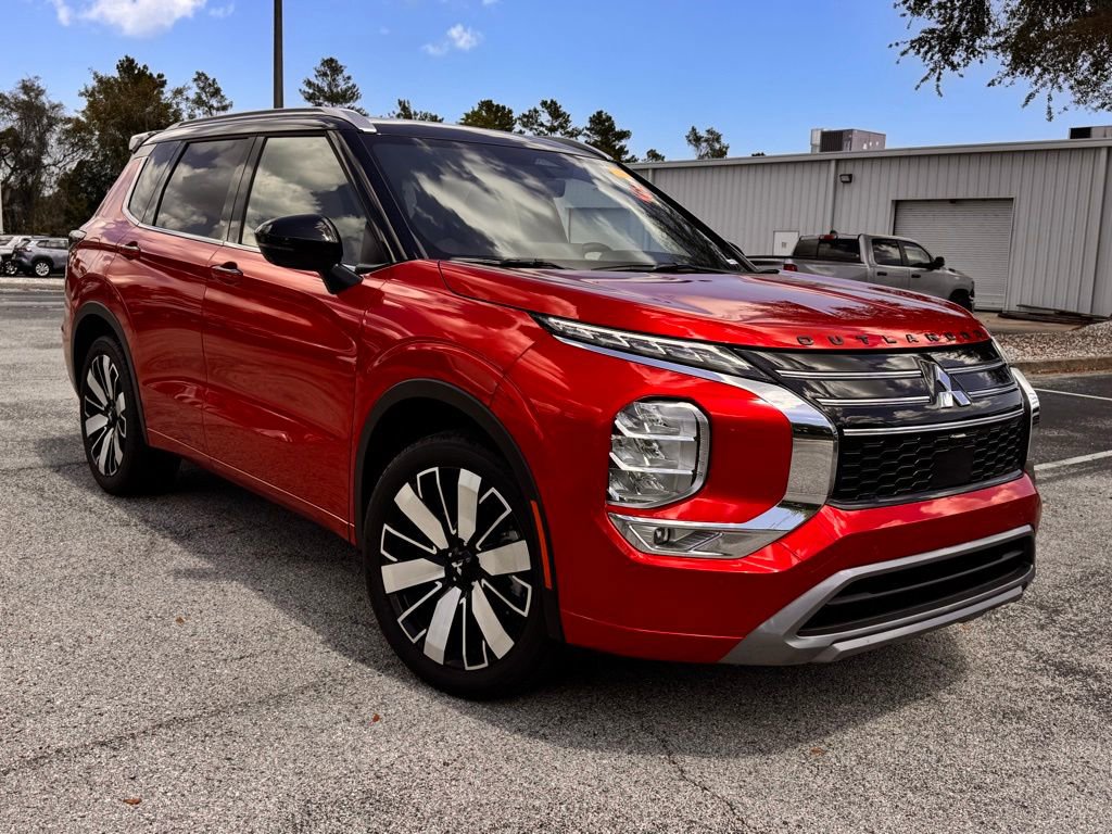 Used 2026 Mitsubishi Outlander SEL image 7