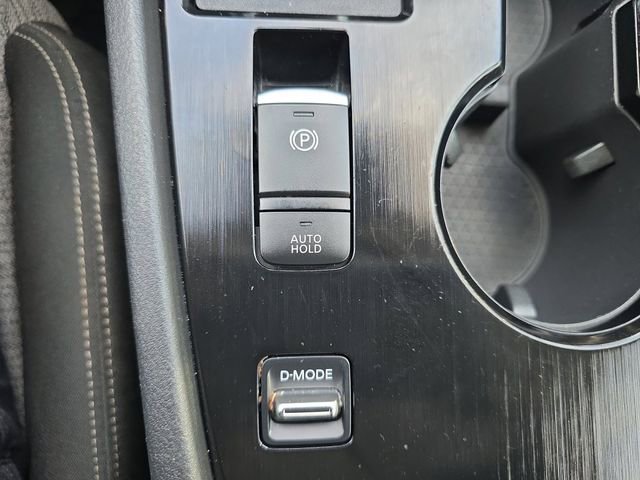 Used 2022 Nissan Rogue SV FWD image 30