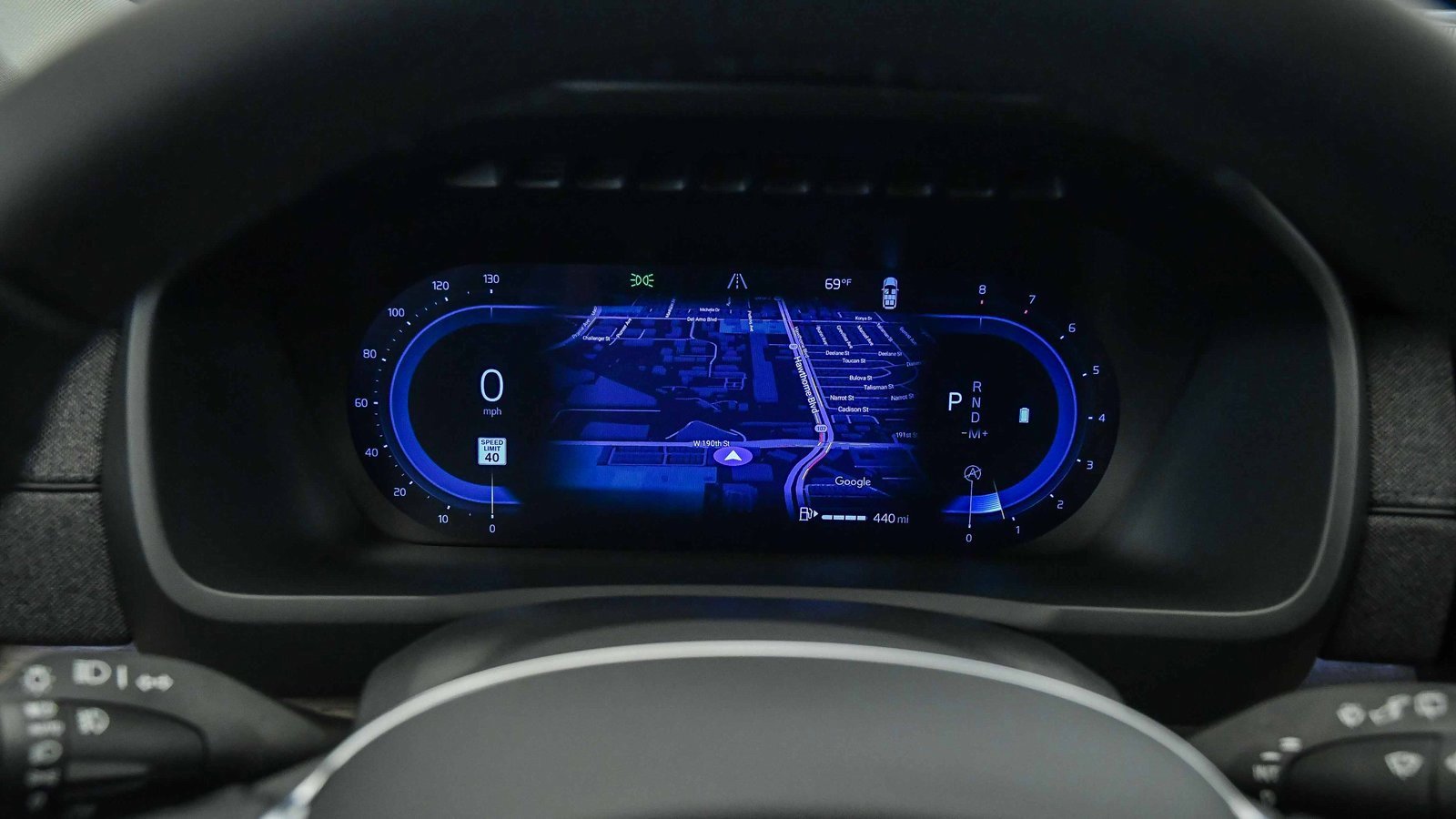 Certified 2025 Volvo XC90 B6 Plus w/ Protection Package Premier image 31