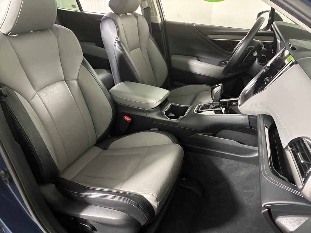 Certified 2023 Subaru Outback Limited XT image 28