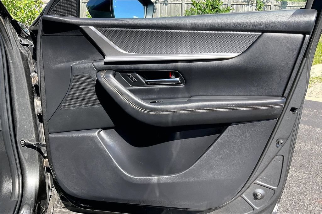 Used 2024 MAZDA CX-90 Plug-In Hybrid w/ Preferred AWD/4WD image 24