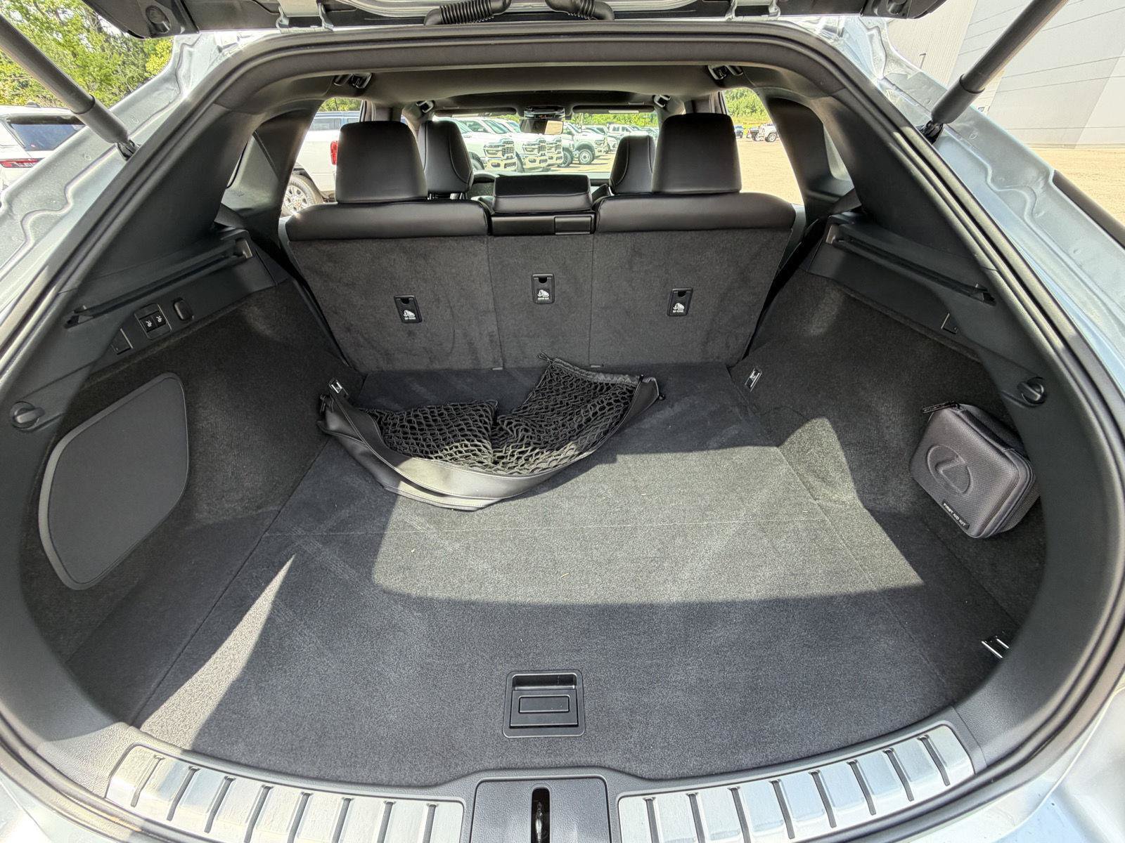 Used 2024 Lexus RX 350 F Sport w/ Technology Package AWD/4WD image 18