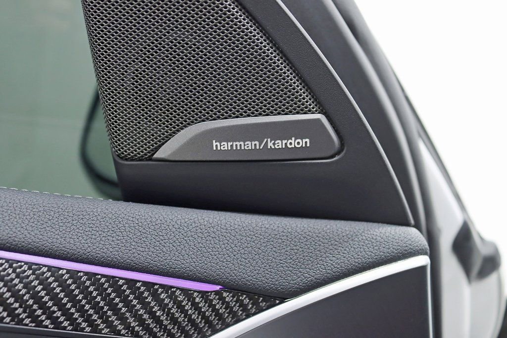 Used 2024 BMW X4 M40i w/ Premium Package image 33