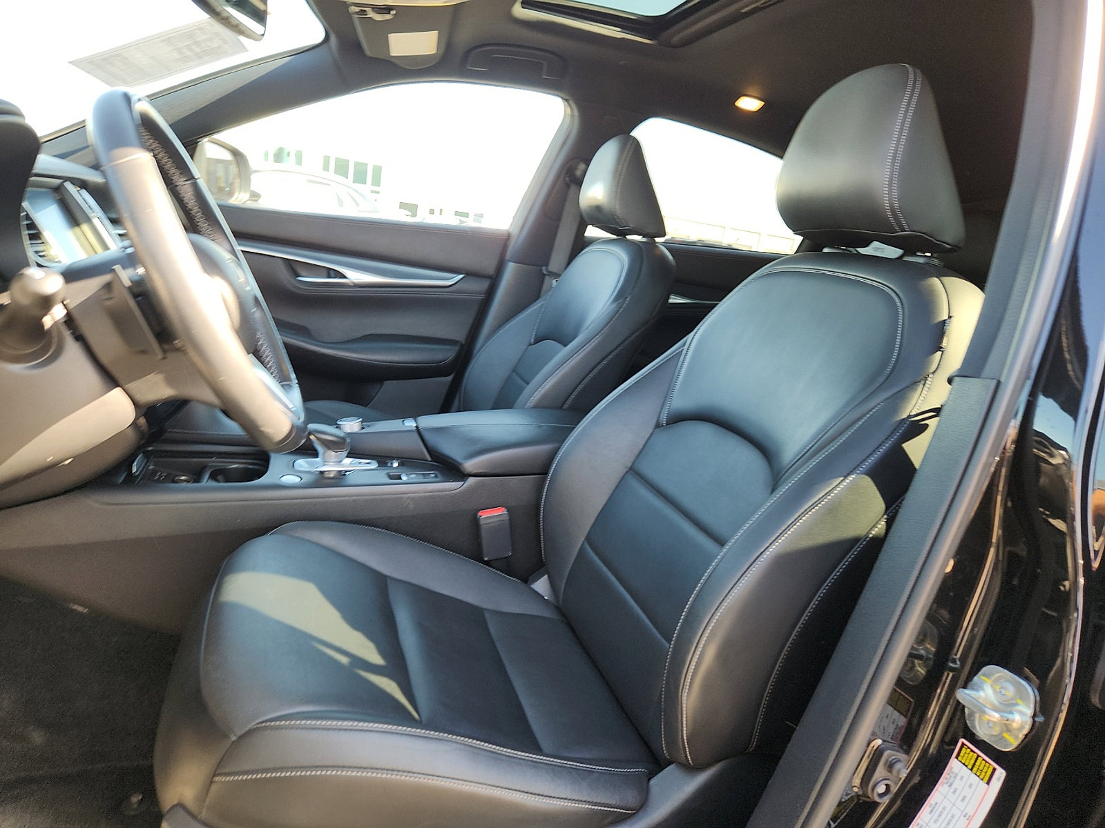 Used 2022 INFINITI QX55 Luxe w/ Cargo Package image 13