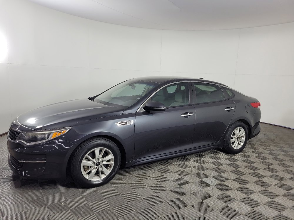 Used 2017 Kia Optima LX FWD image 2
