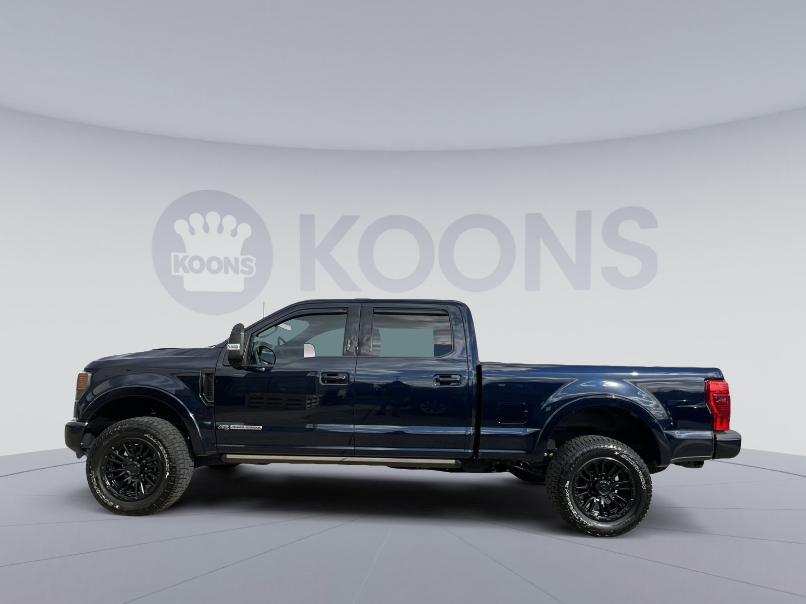 Used 2022 Ford F350 Lariat w/ Tremor Off-Road Package image 2