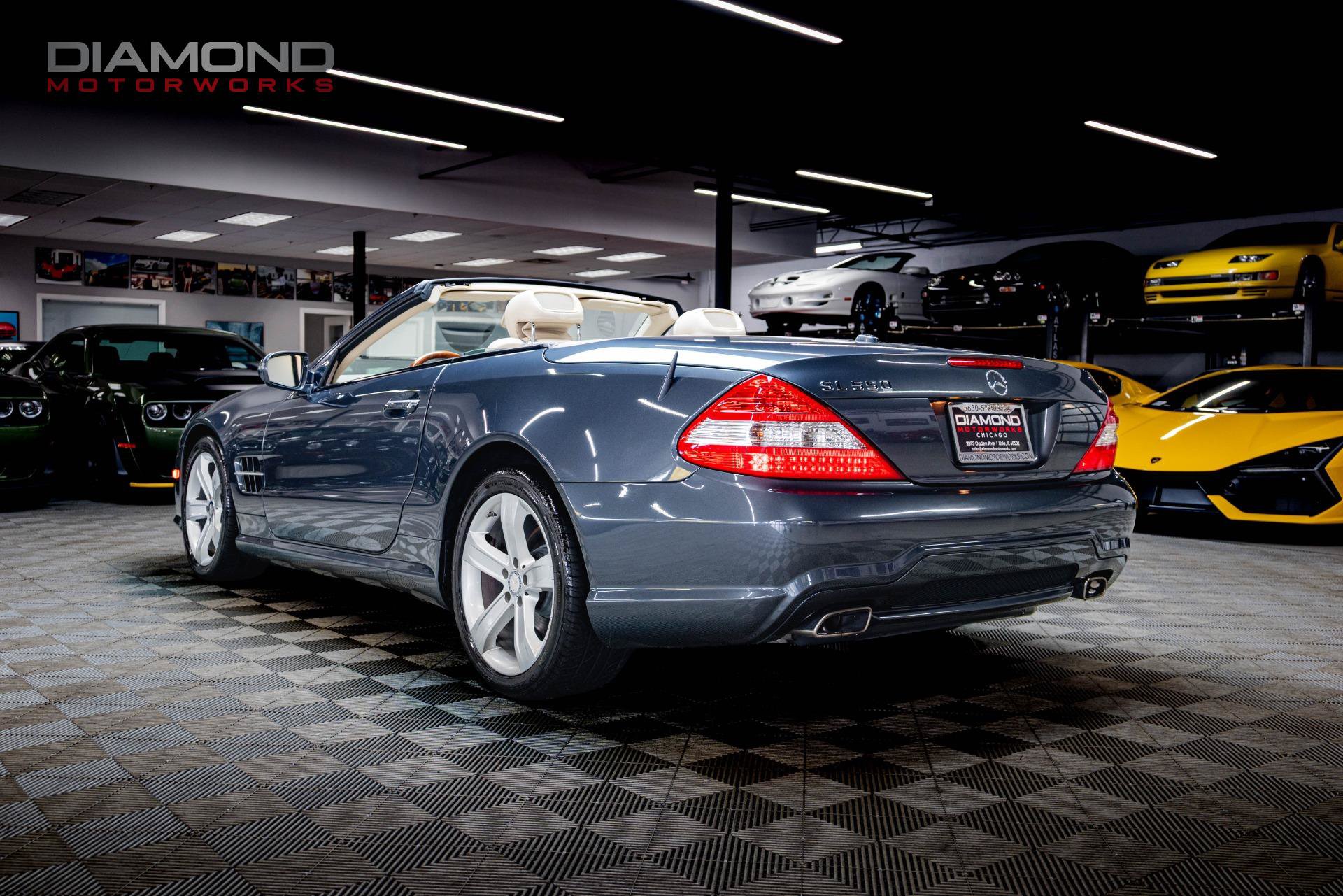 Used 2009 Mercedes-Benz SL 550 image 2