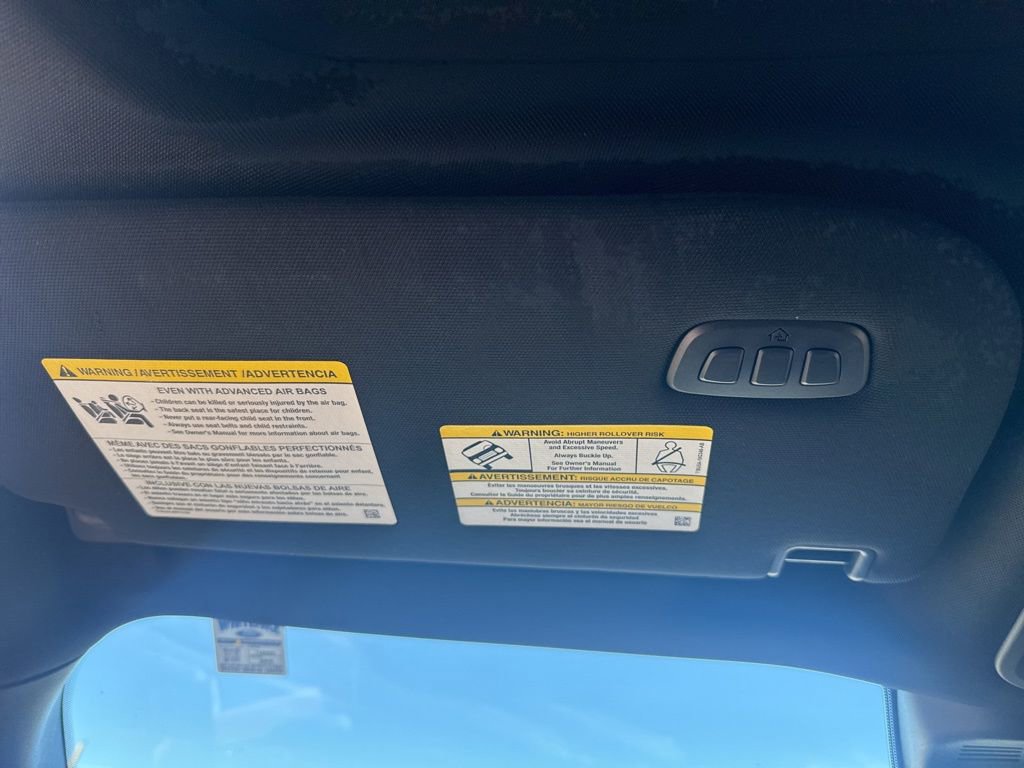 Used 2023 Ford Expedition Platinum image 30