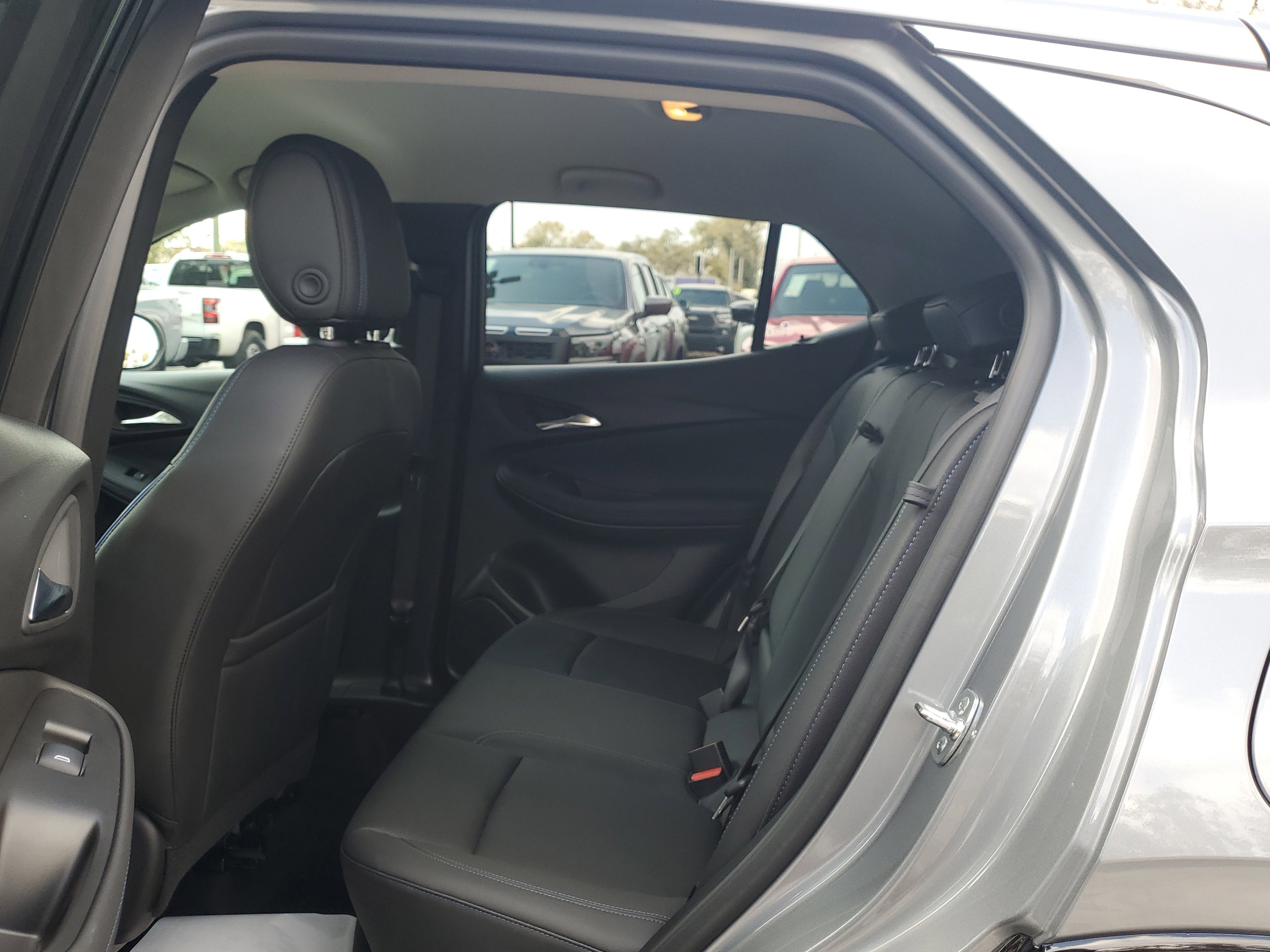 Used 2025 Buick Encore GX Sport Touring w/ Advanced Technology Package image 12