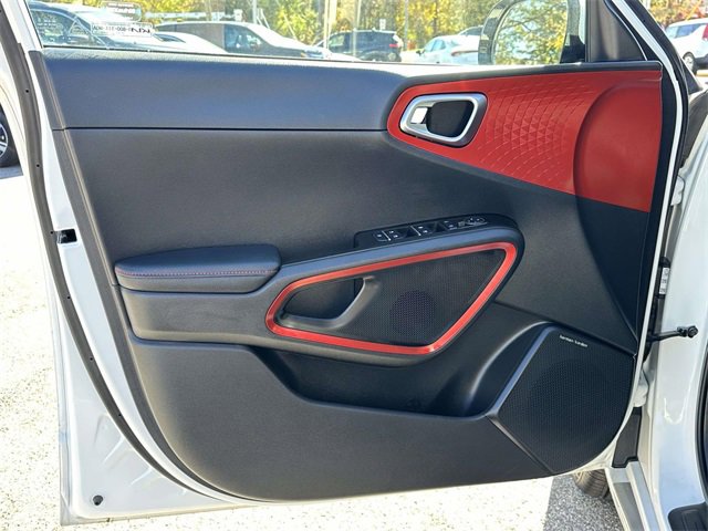 Certified 2023 Kia Soul GT-Line w/ GT-Line Technology Package image 13