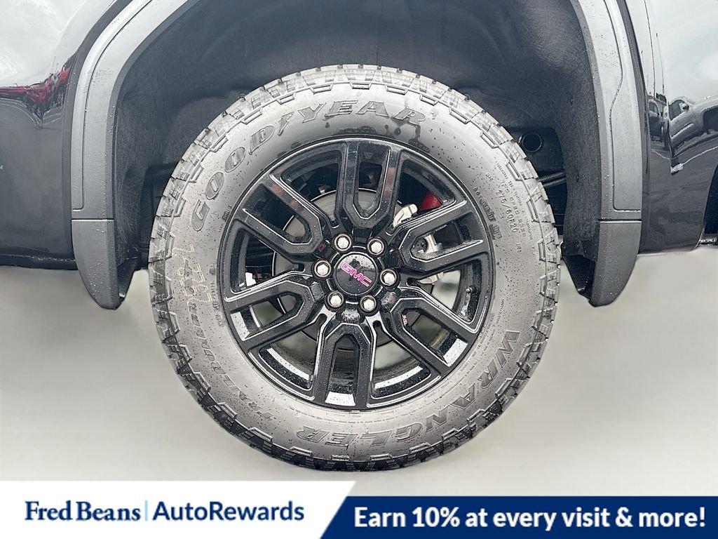 New 2026 GMC Sierra 1500 Elevation w/ LPO, Elevation Black Package image 31