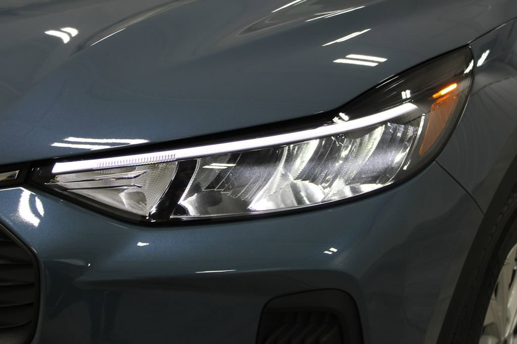 New 2026 Ford Escape Active image 12