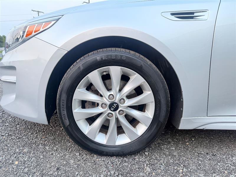 Used 2016 Kia Optima LX FWD image 8