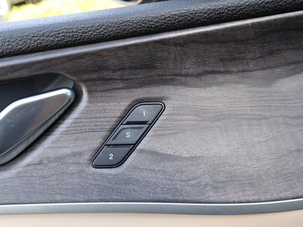 Used 2022 Jeep Grand Cherokee Limited w/ Trailer Tow Prep Group (B) image 43