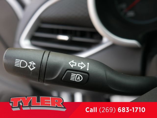 Used 2025 Chevrolet Malibu LT image 25