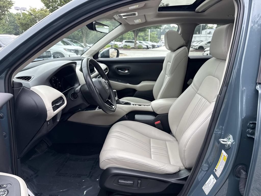 Certified 2025 Honda HR-V EX-L image 18