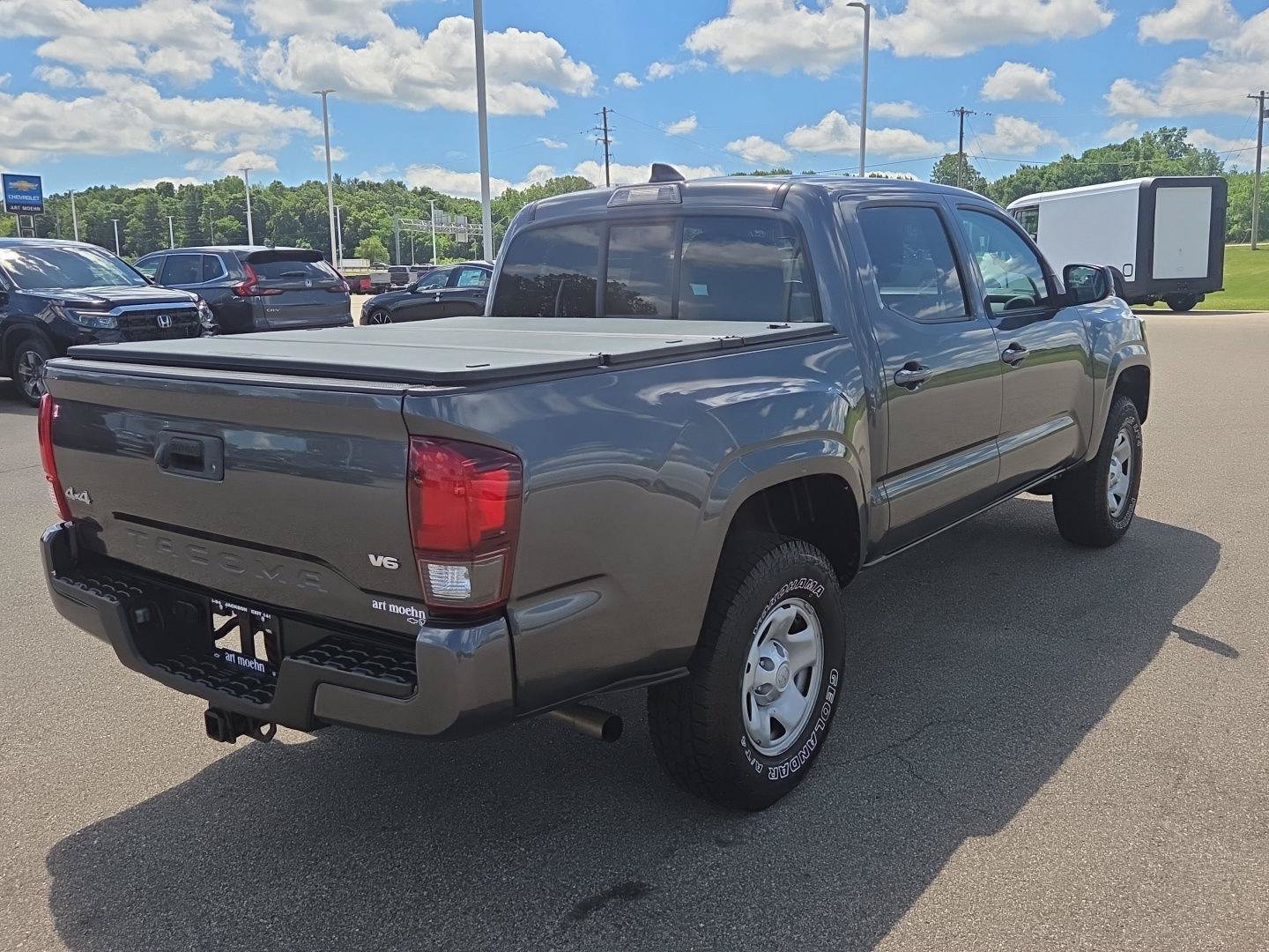Used 2021 Toyota Tacoma SR AWD/4WD image 6