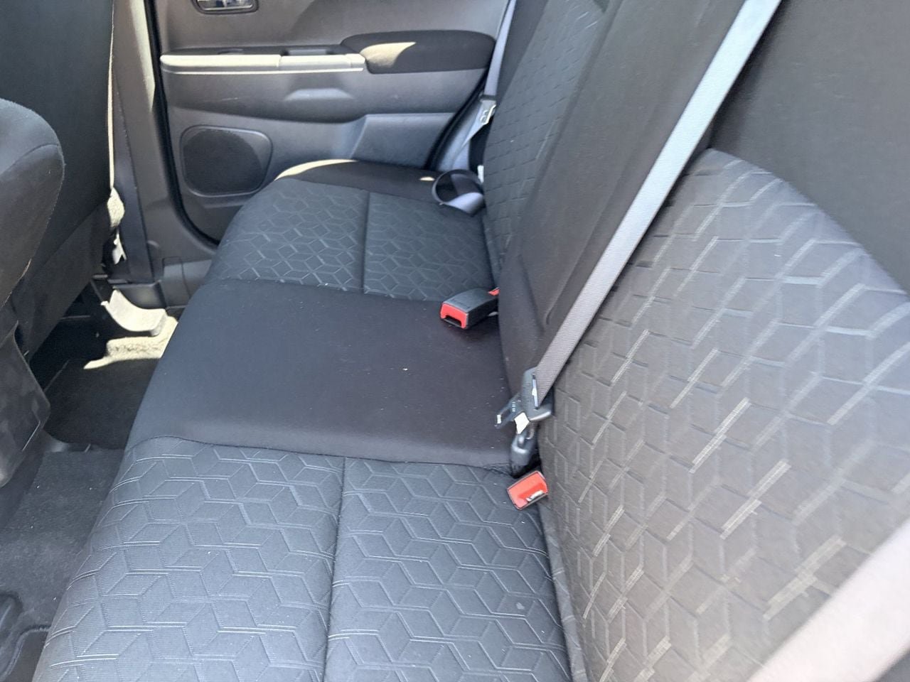 Used 2024 Mitsubishi Outlander Sport ES AWD/4WD image 14