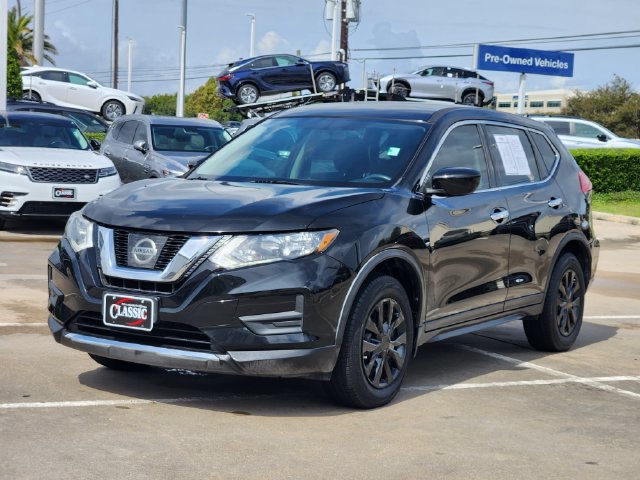 Used 2017 Nissan Rogue S FWD image 3