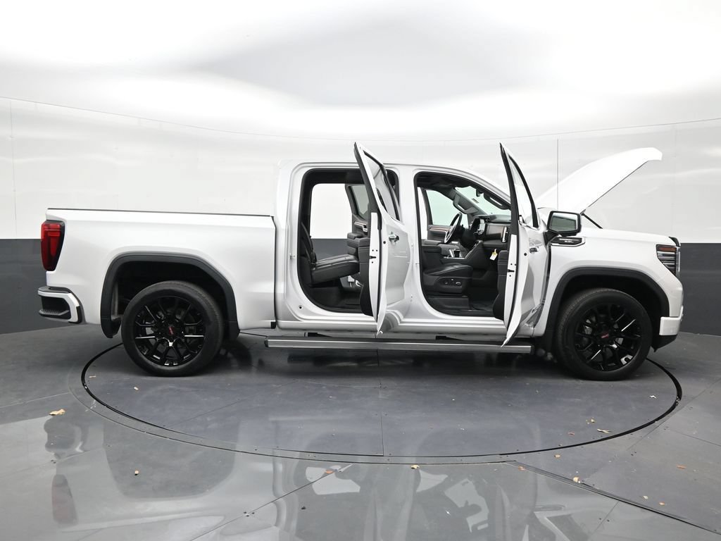 Used 2023 GMC Sierra 1500 Denali w/ Denali Carbonpro Edition AWD/4WD image 29