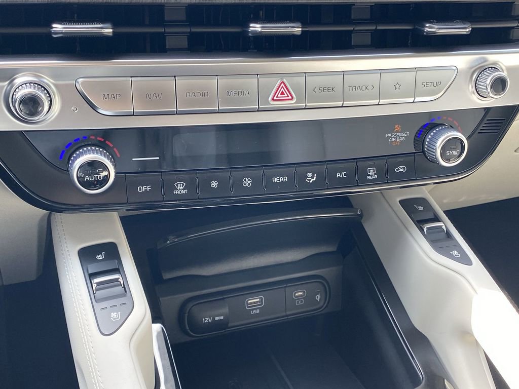 New 2025 Kia Telluride EX image 17