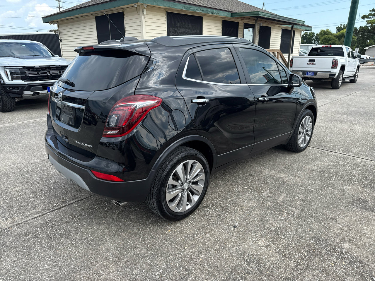 Used 2019 Buick Encore Preferred image 7