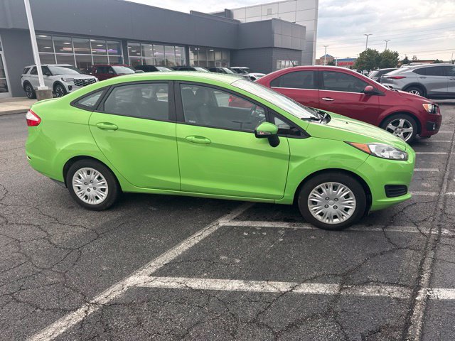 Used 2014 Ford Fiesta SE