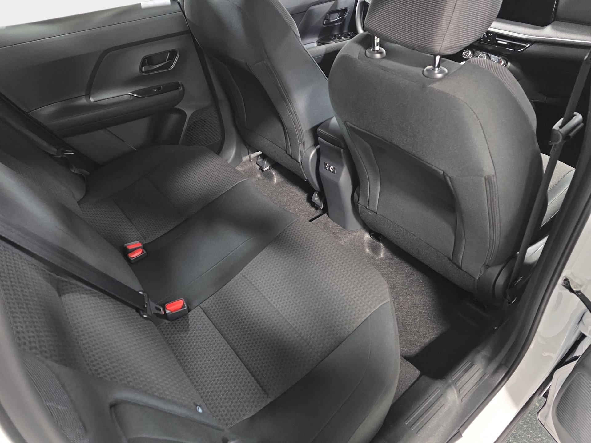New 2026 Nissan Kicks S w/ Charging Package FWD image 11