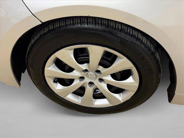 Used 2023 Toyota Corolla LE image 25