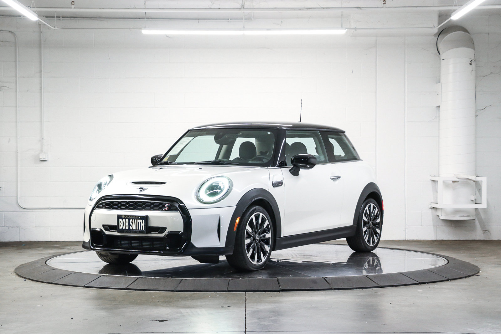 Certified 2024 MINI Cooper S FWD image 3