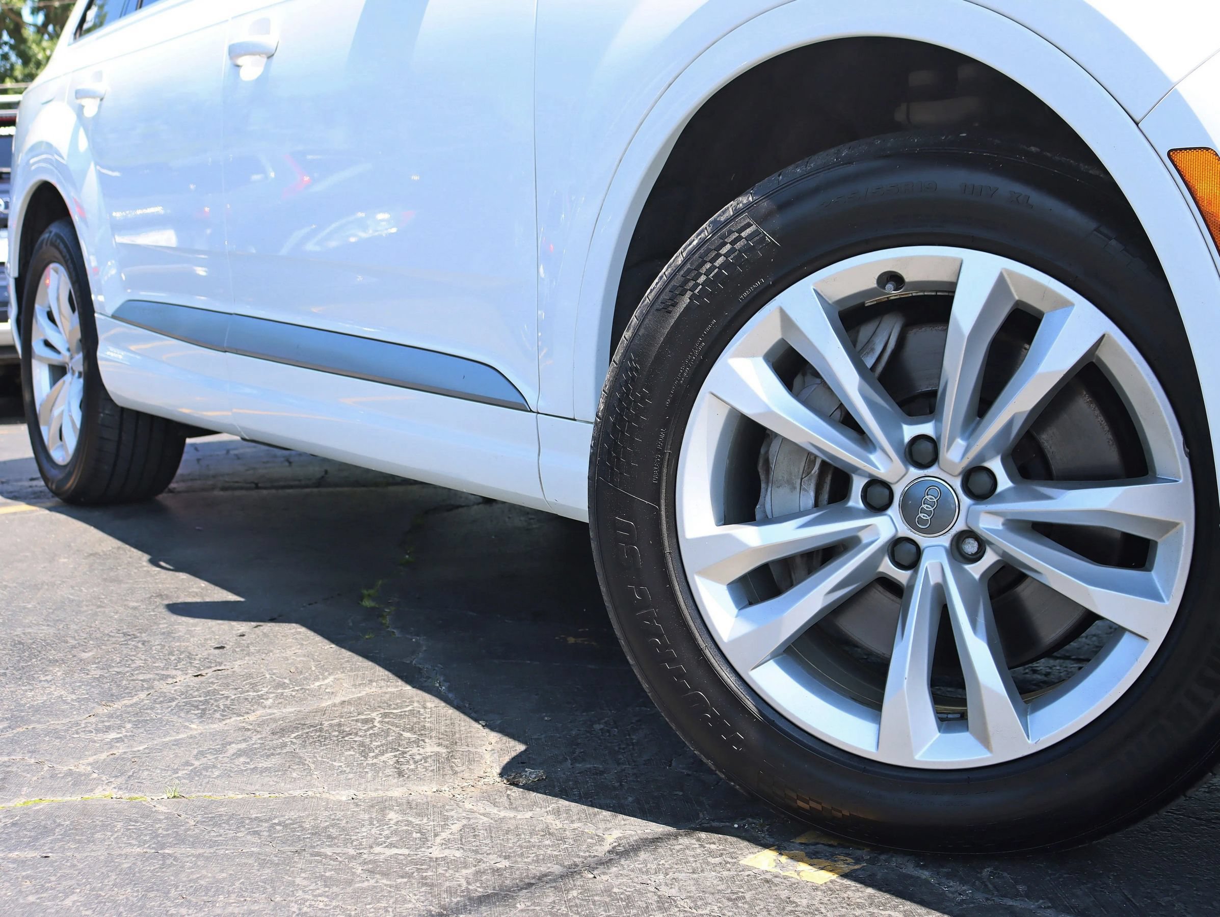 Used 2017 Audi Q7 2.0T Premium Plus w/ Premium Plus Package AWD/4WD image 5
