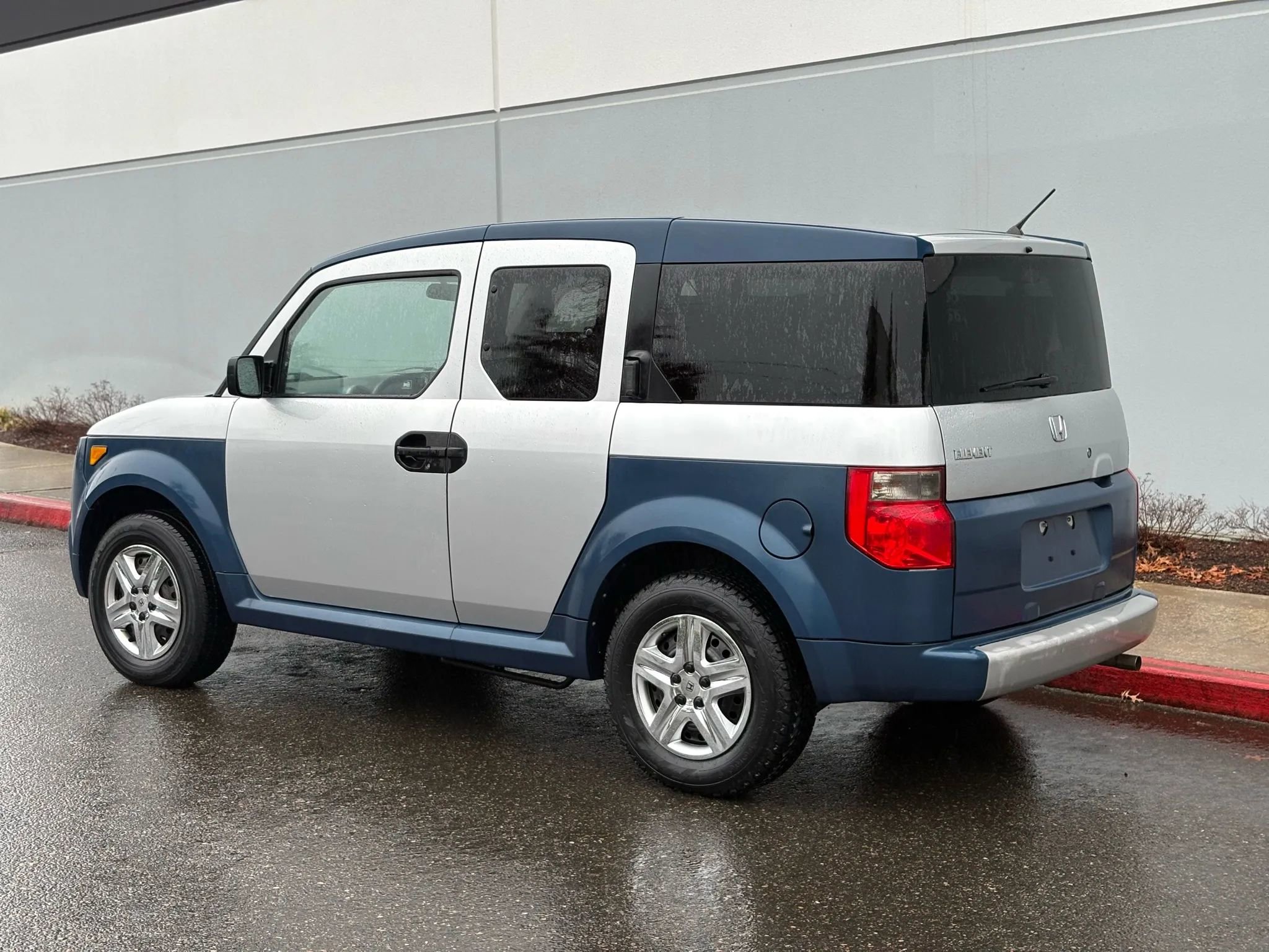 Used 2006 Honda Element LX image 4