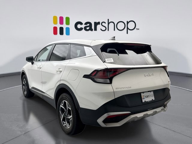Used 2023 Kia Sportage LX image 3