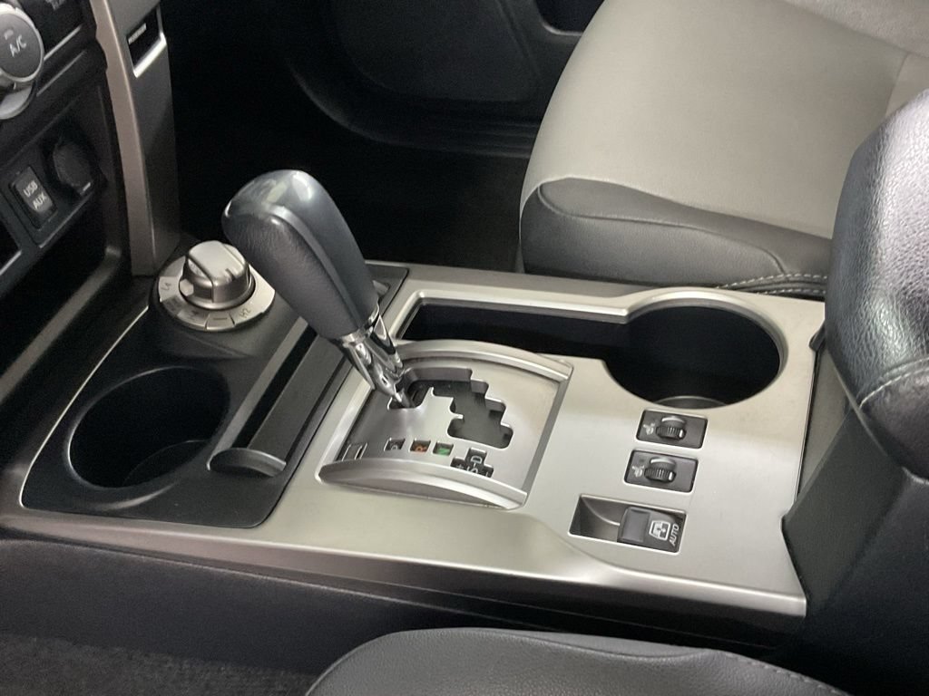 Used 2019 Toyota 4Runner SR5 Premium AWD/4WD image 18