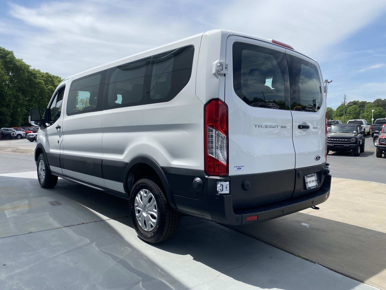 Used 2024 Ford Transit 350 XLT RWD image 9