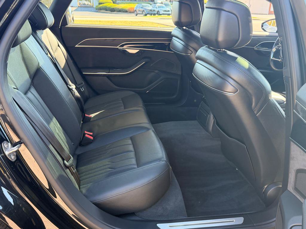 Used 2020 Audi A8 L 4.0T w/ Executive Package AWD/4WD image 11