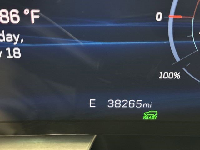 Used 2024 Cadillac Lyriq Luxury AWD/4WD image 11