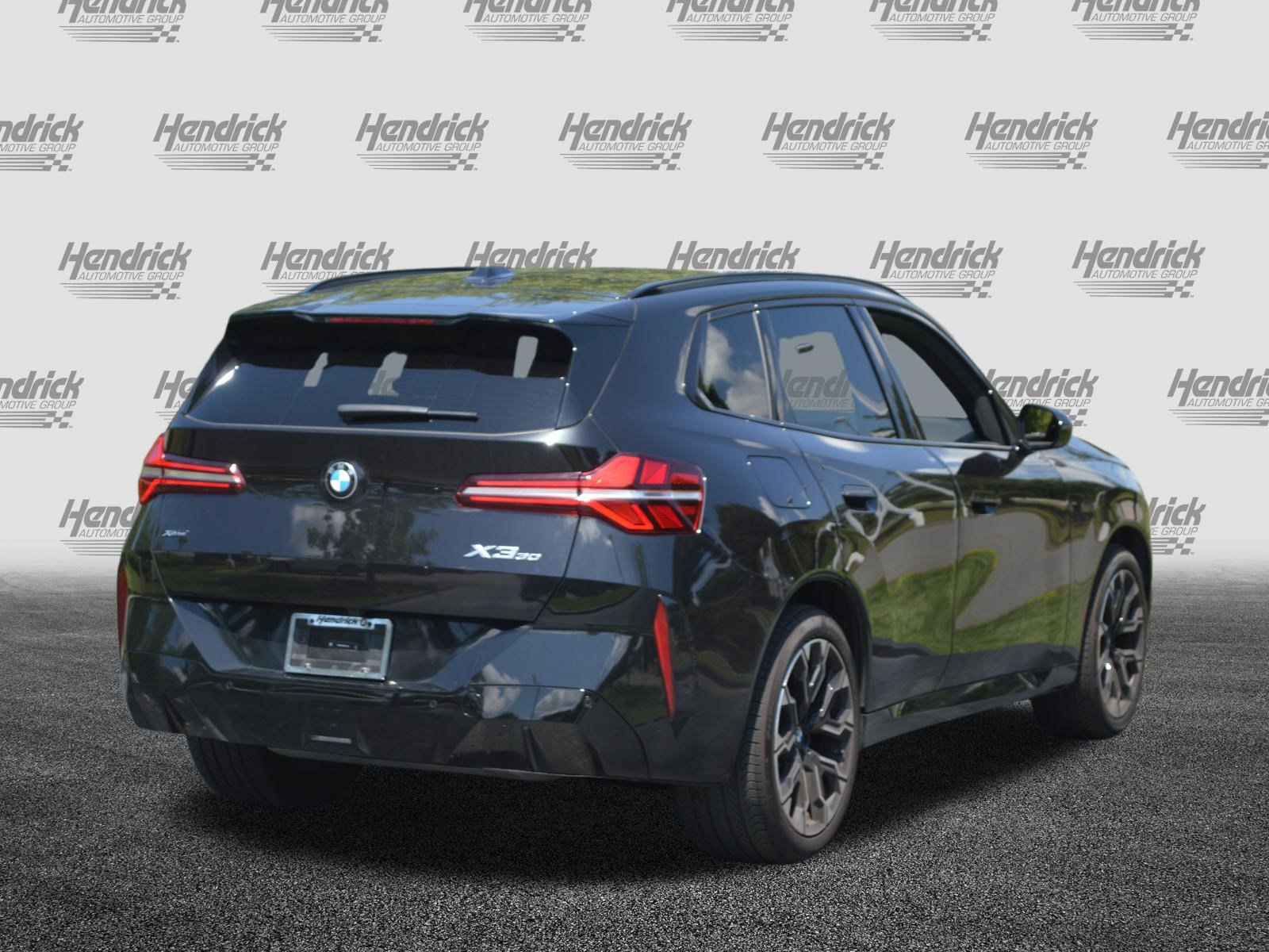 Used 2025 BMW X3 xDrive30i w/ Premium Package AWD/4WD image 11