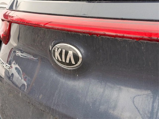 Used 2021 Kia Sportage LX image 16