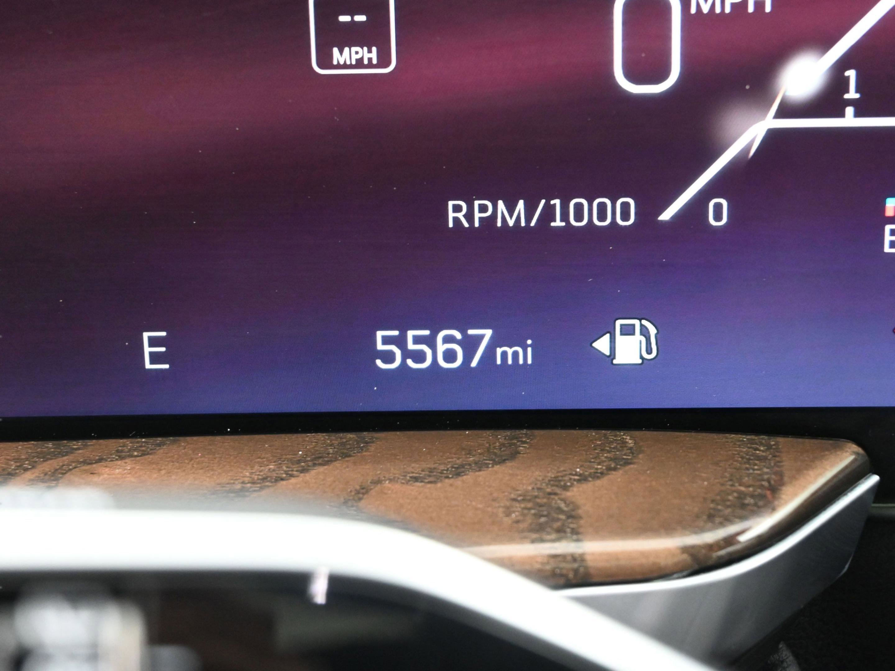 Used 2026 Cadillac Escalade Platinum Sport w/ LPO, ONYX Package image 22