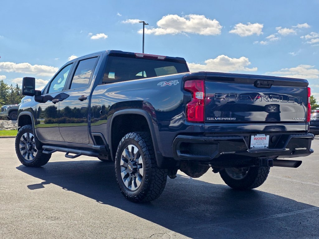 Used 2021 Chevrolet Silverado 2500 Custom w/ Custom Value Package AWD/4WD image 6