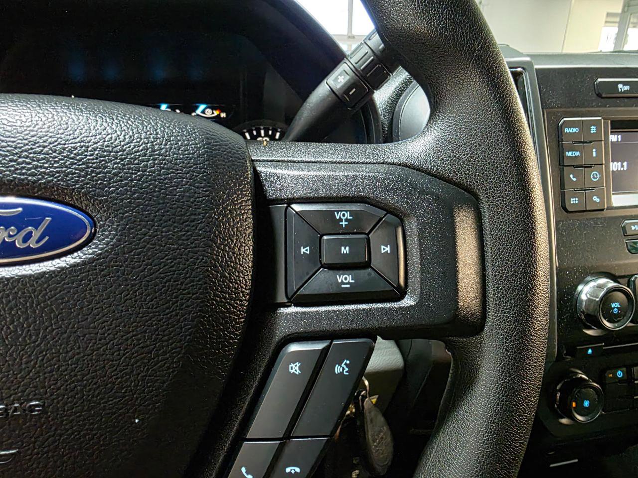 Used 2018 Ford F150 XLT AWD/4WD image 30