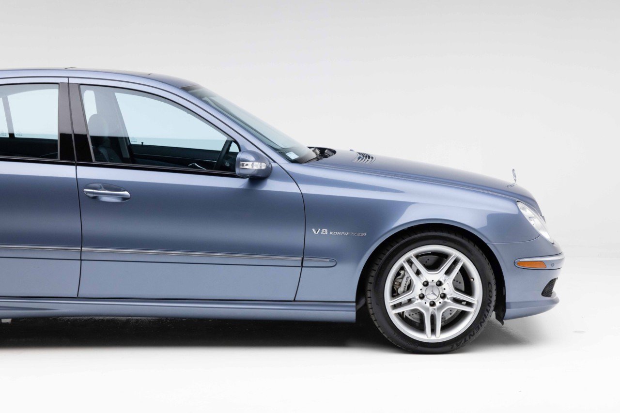 Used 2003 Mercedes-Benz E 55 AMG Sedan image 27