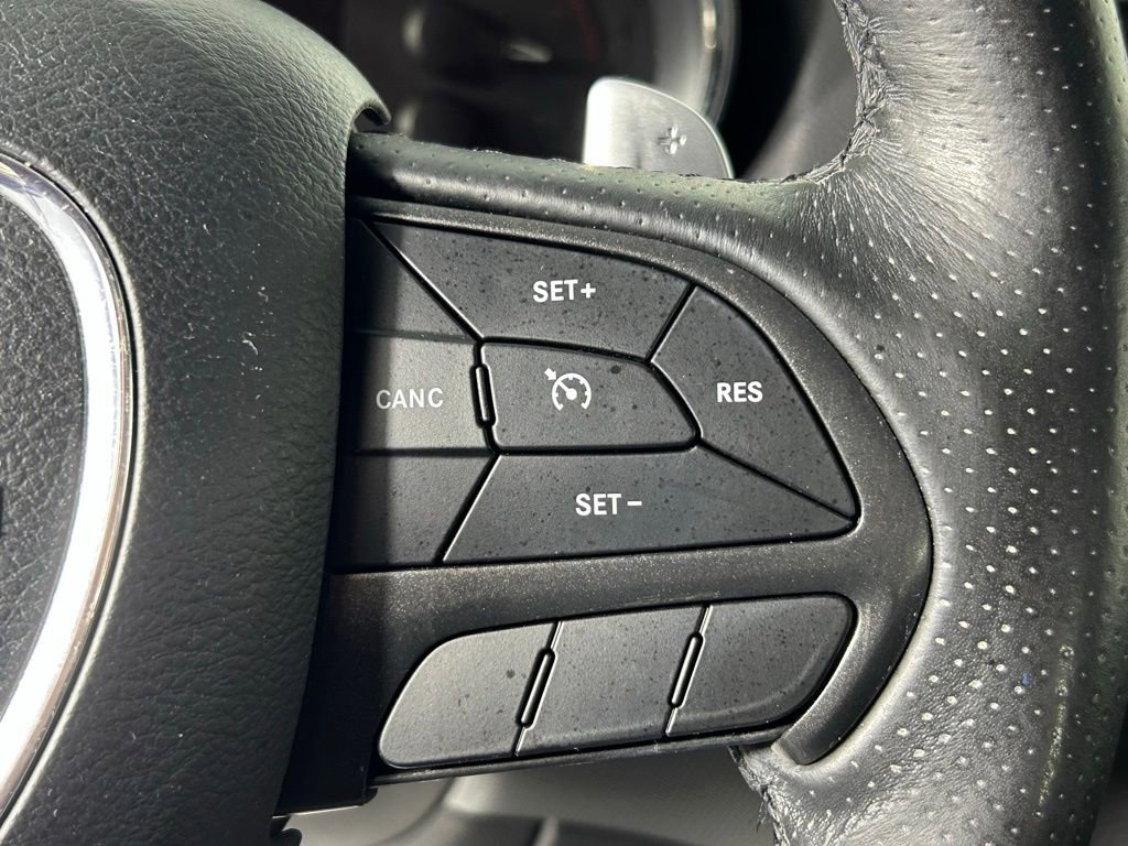 Used 2020 Dodge Durango R/T w/ Blacktop Package AWD/4WD image 26