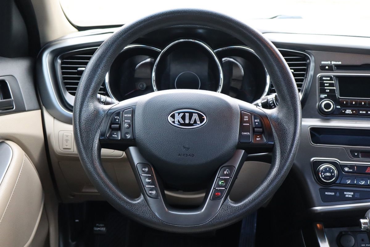 Used 2013 Kia Optima LX image 18